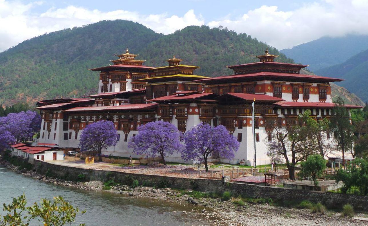 Bhutan Land of the Thunder Dragon 5 Days 4 Nights
